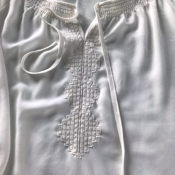 Old Navy Sheer Cream Top - Picture 5 of 7